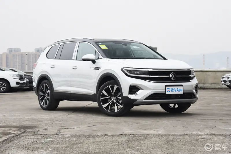 年轻人的第一台中大型suv 酷似lv的合资车(图1)