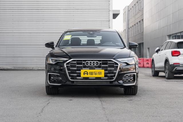 售4549万元20T 动力竞争奔驰E级的2025款奥迪A6L新版本上市(图2)