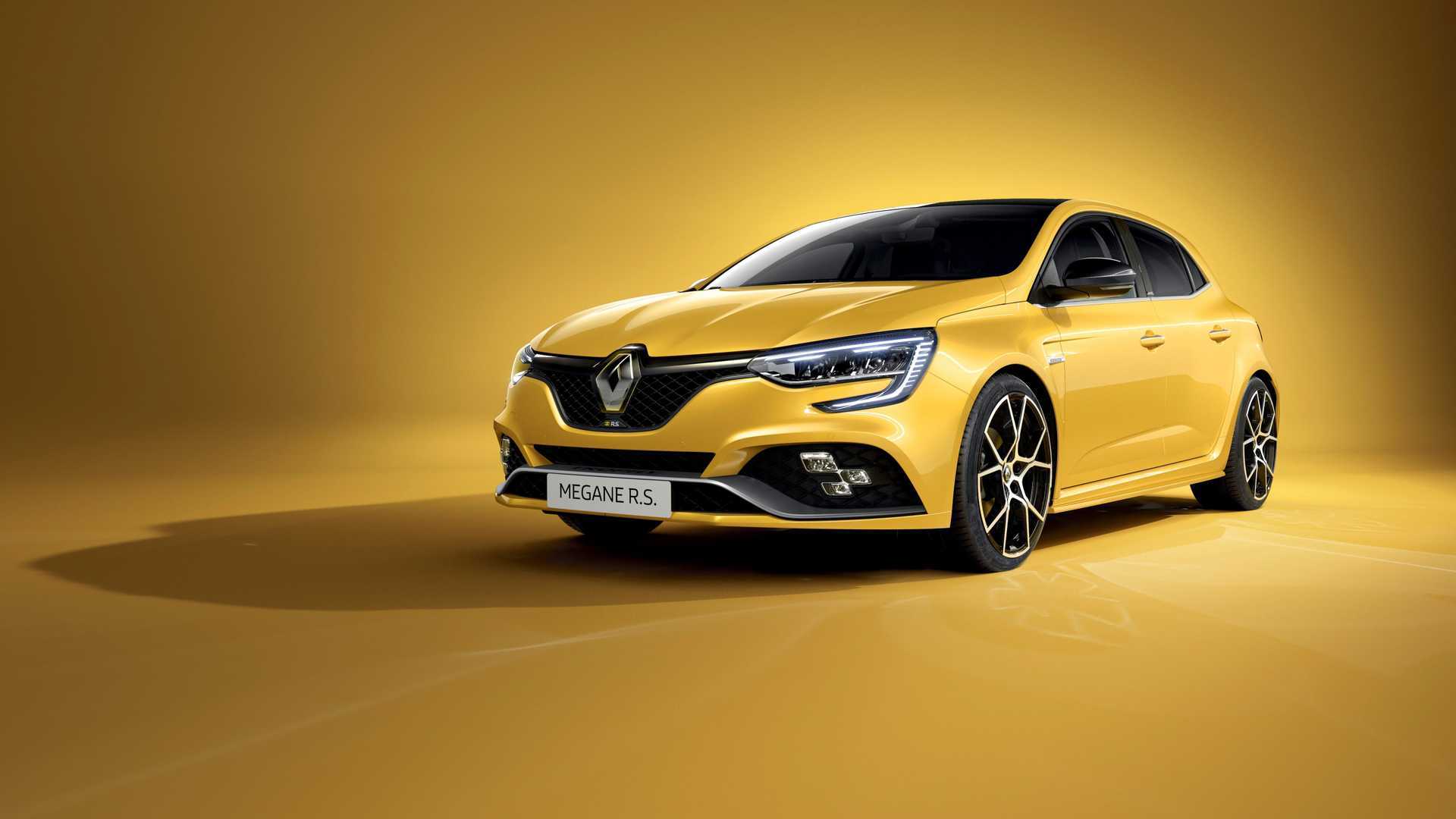 雷诺 Megane E-Tech 中期改款谍照曝光！换装全新前脸和尾部(图1)